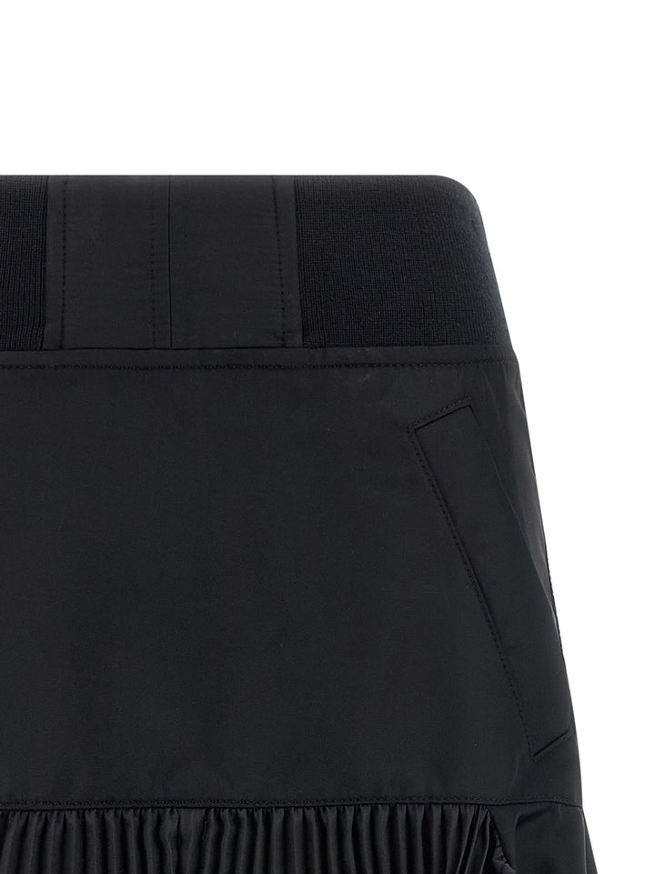 Sacai Pleated Insert Skirt Skirts - Black | fee677c474eec10cdf01cacb5e9b92c05582e66b