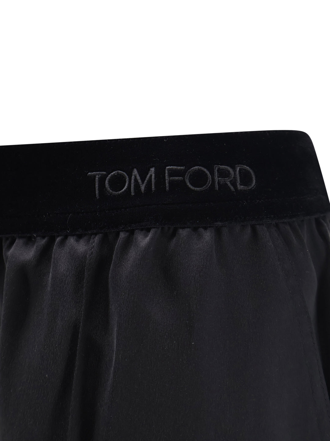 Tom Ford  - BLACK | 3e12028952f7089c8e71aaa54a624abfd37e0211