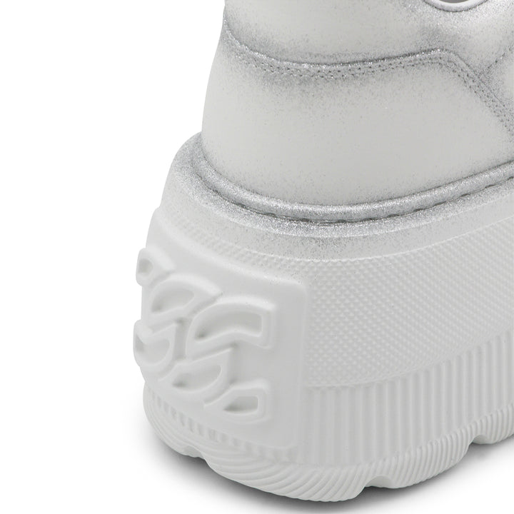 Casadei Sneakers - Chiari e Naturali | e9ca211ded3a286ae09853971f074833e3d30e07