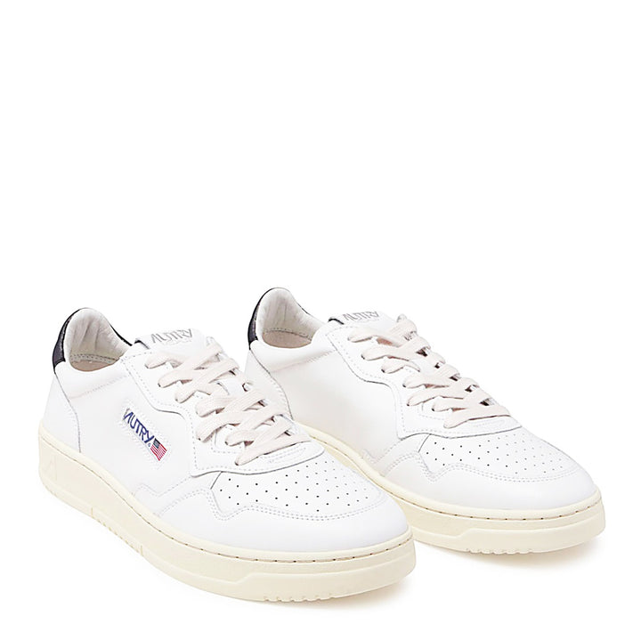 Autry Sneakers - WHITE/BLACK | e0c5f60a0d308637ccff6b37105e9a80cc113d26