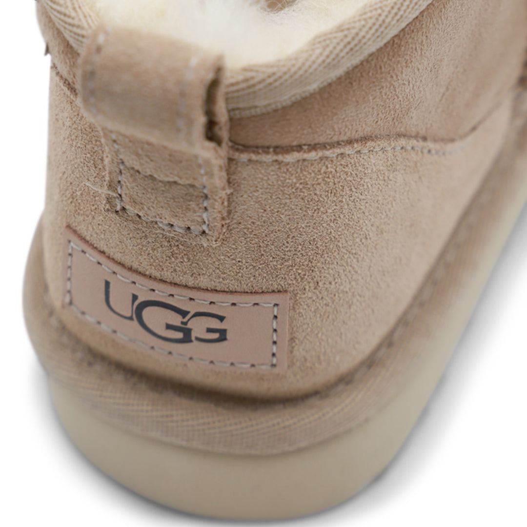 Ugg Boots - SAND | 14d936c1338030b8b614a674a9423b824778f808