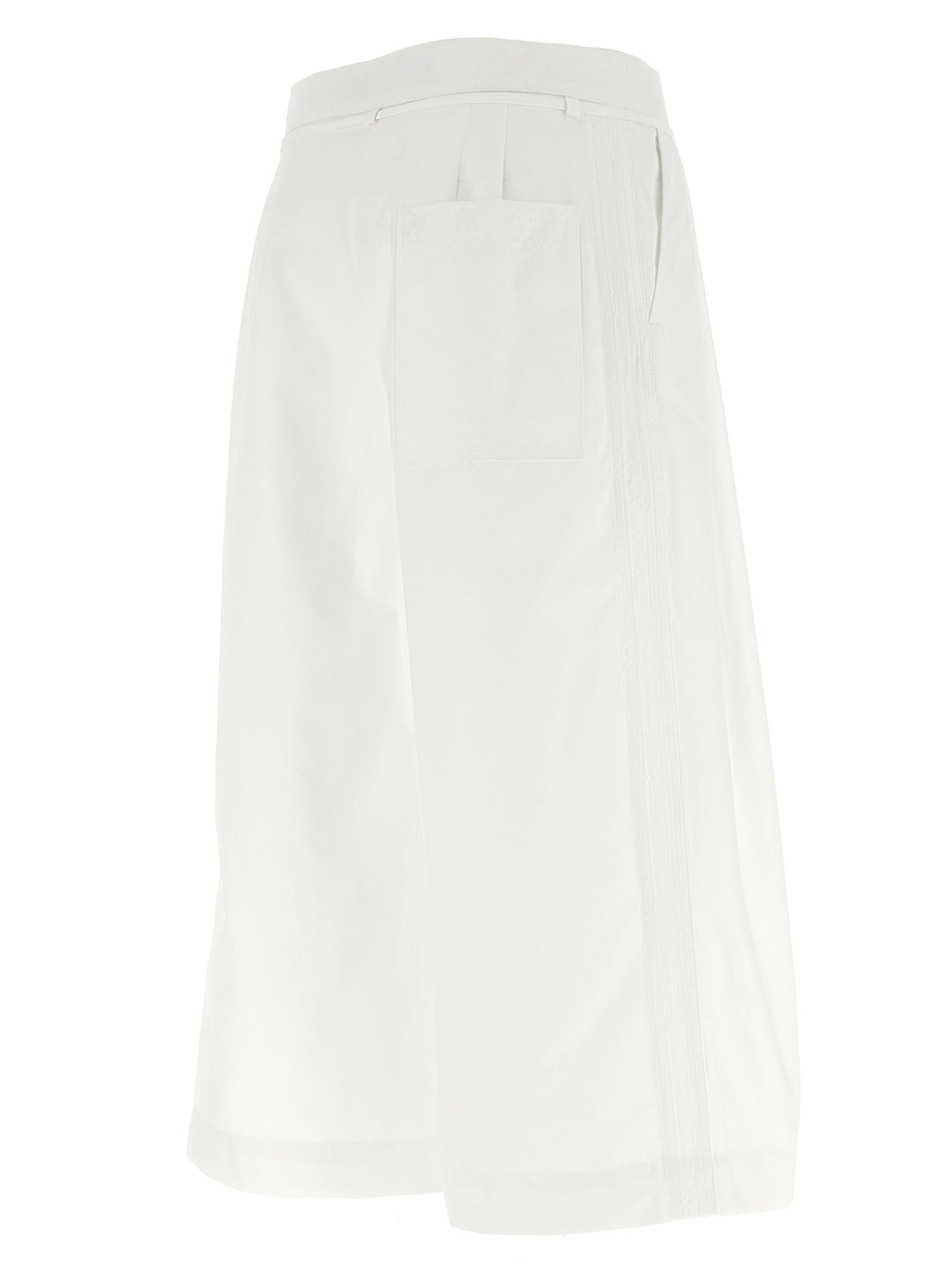 Jacquemus Le Short Marin Bermuda and Short - White | 669d78d84c95de8f213c3c8f38ef9eb8cb143a6a