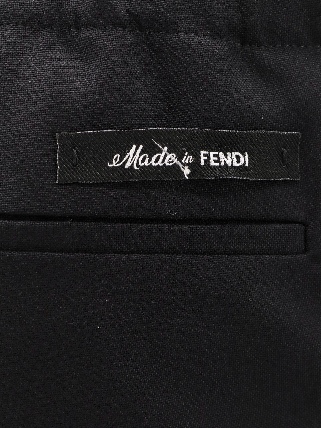 Fendi  - Blacks and greys | 69d9b14160e87d027c5574eaa9a46d21d8044dac