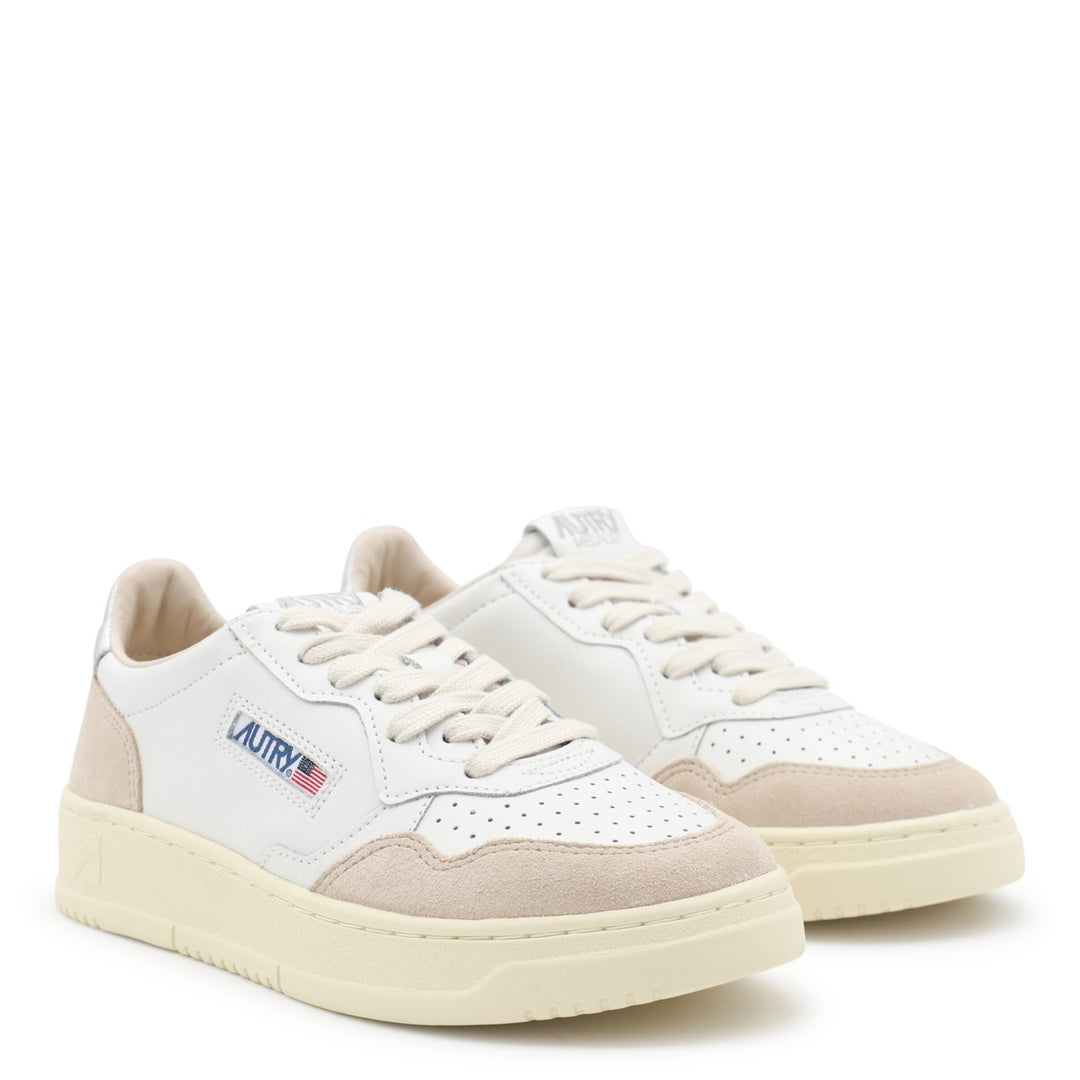 Autry Sneakers - LEAT/SUEDE WHITE/SILVER | 4673dc1e41398dc257daf6a42286c8aecd5433c8