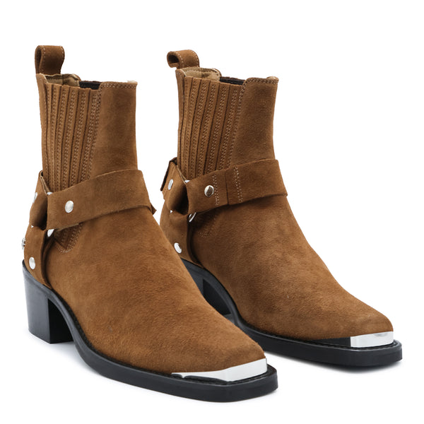 Boots Brown