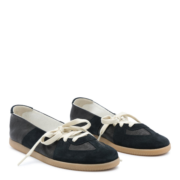 Flat Shoes Black