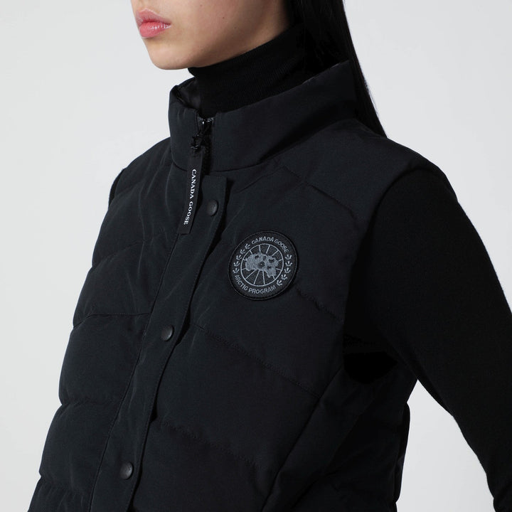 Canada Goose Vests - Black | f7260972feba206feaee344065cc4badb5fb146a