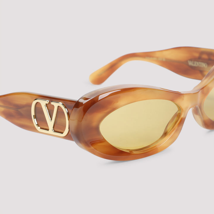 Valentino Garavani Sunglasses - Brown | ddeb3748e890c2656883a7631c575070e6783c31