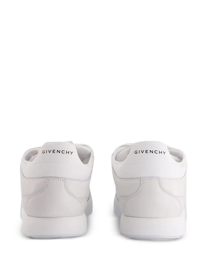 Givenchy Sneakers - White | 965518f842c172dc0d7778a077e58063a1352755