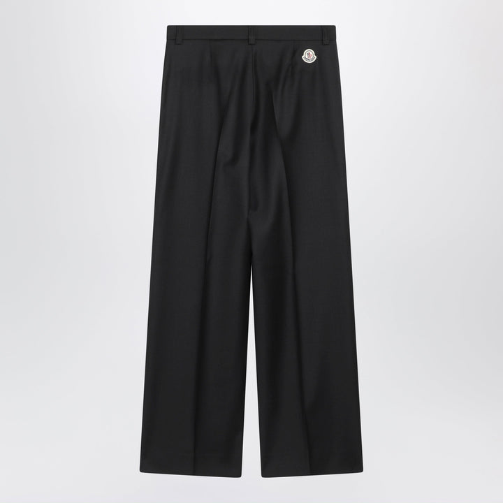 Moncler Pants - Black | cc2301df1d7a7686326565bc618d5f0091313edb