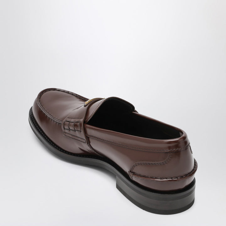 Prada Apparel & Accessories - Brown | 15b8c20dc84dd84b17cd99f0bc2a4a4ec17c65d3