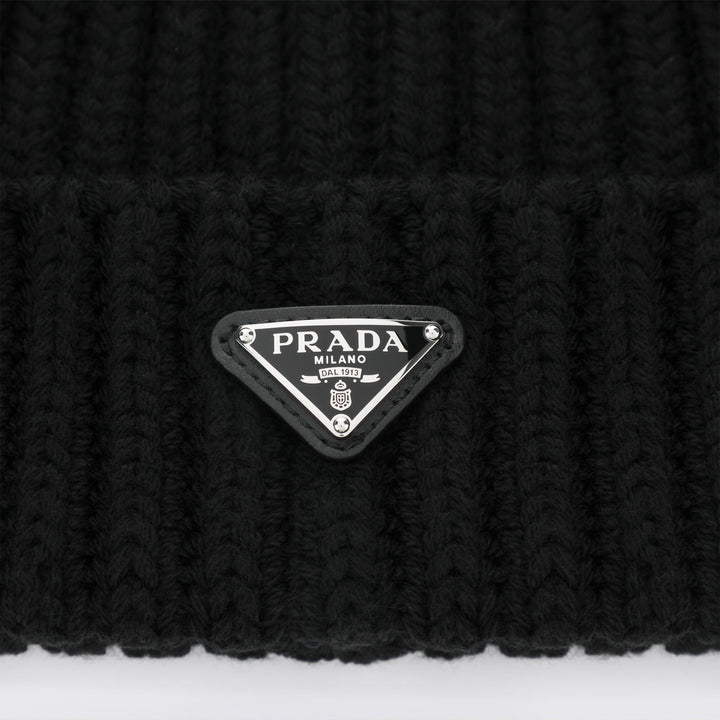 Prada Hats - Black | d98c682c0b66f96a46f48031135e9dd49955ef31