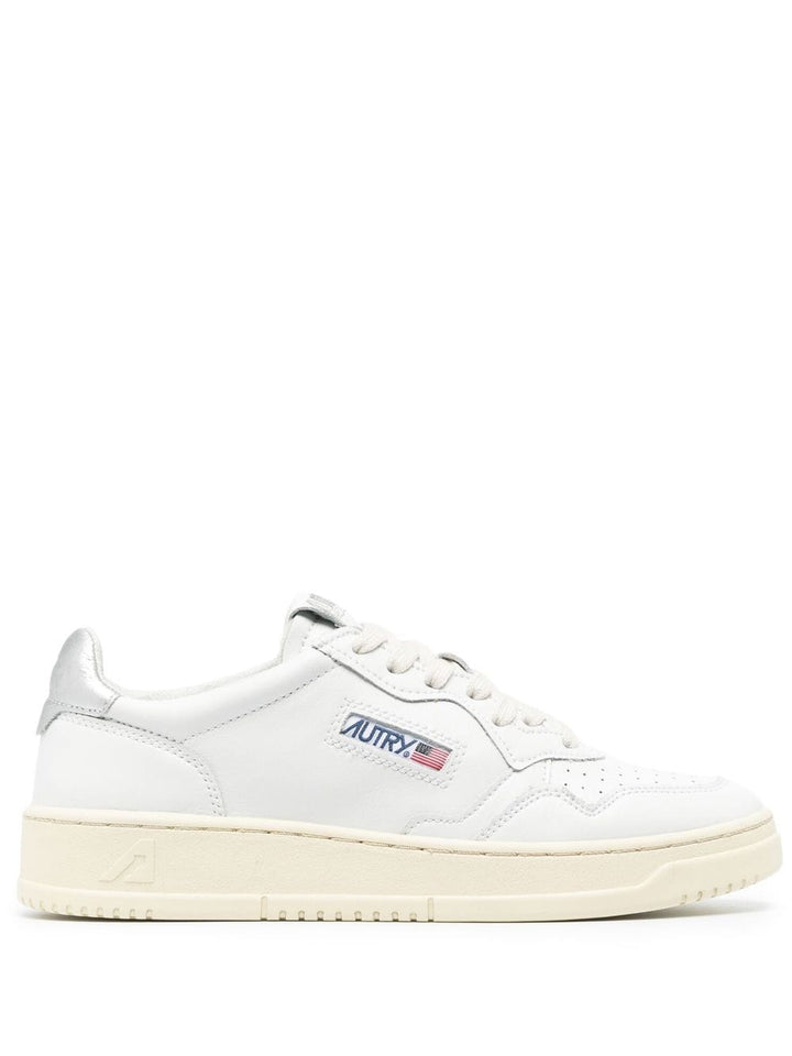 Autry Sneakers - White | 5c52ebe9e323855d5a9a3fefe9a1aa975c693a29