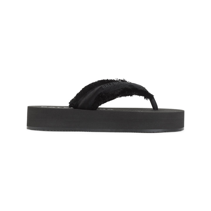 Balenciaga Sandals - Black | d360981a9f4e11d73cbc8066f7e4e6d094983c77