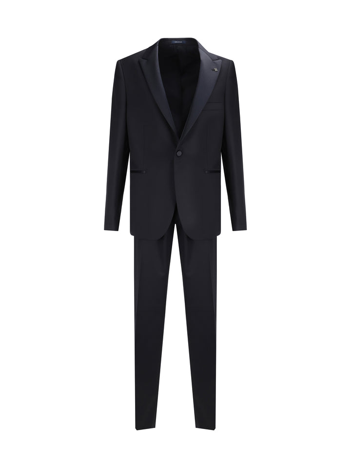 SUIT