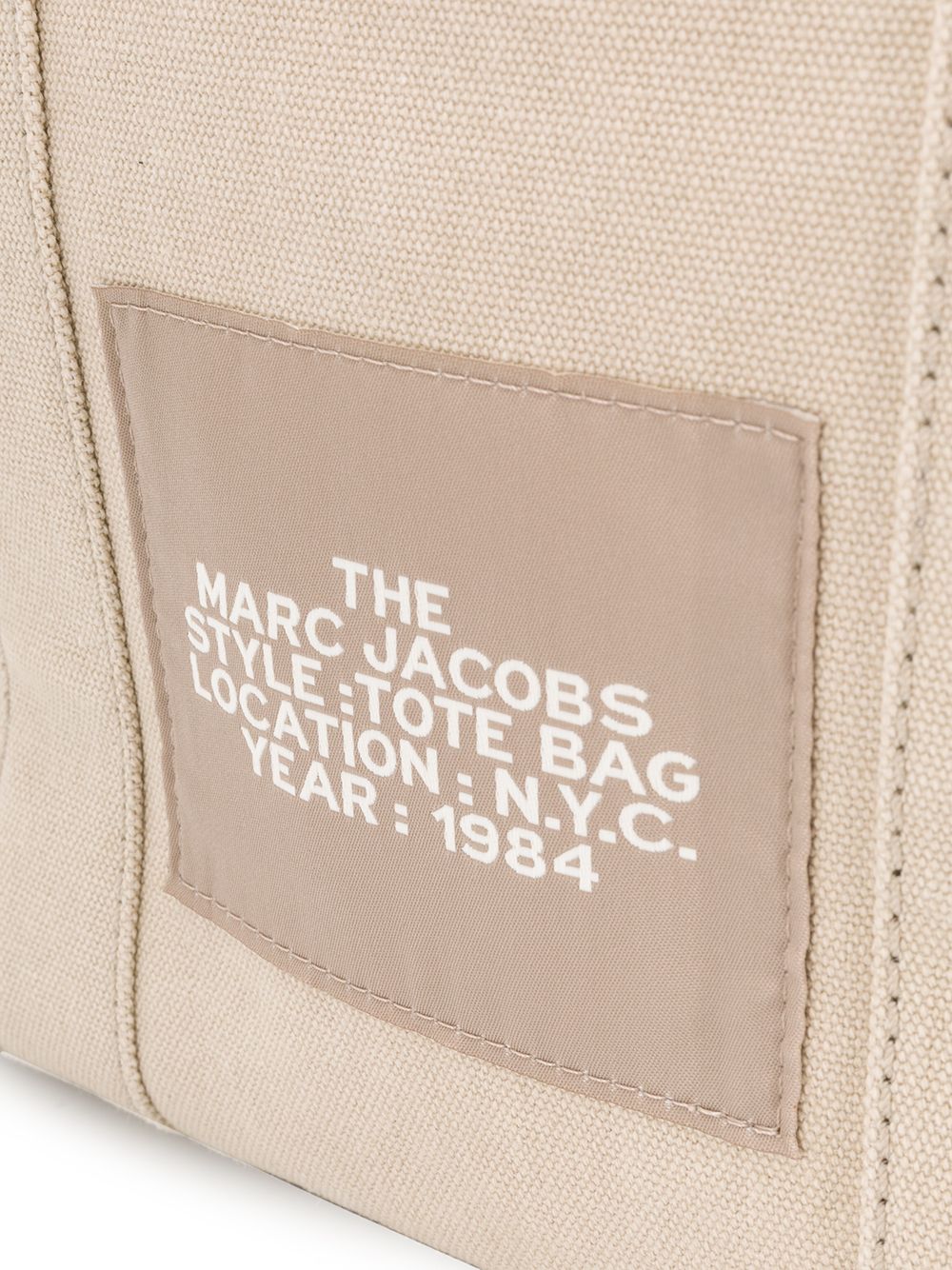 Marc Jacobs Totes - Nude & Neutrals | 0f15c4756e949b7858d8e0dea8312746a4047b12
