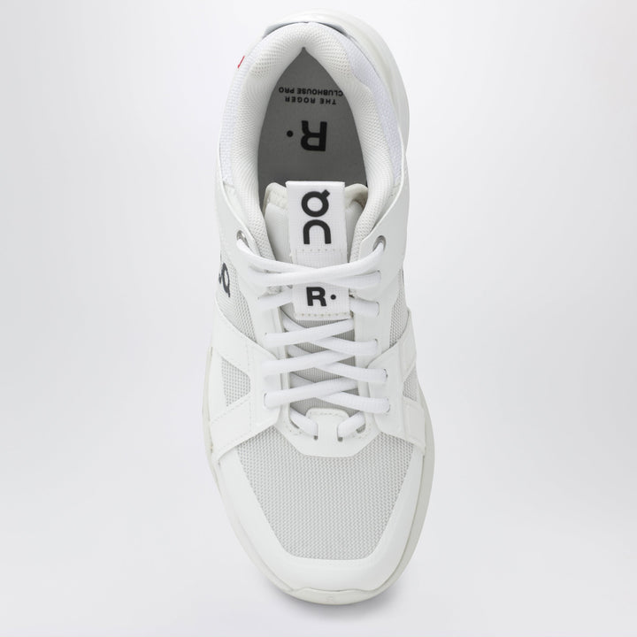 On Apparel & Accessories - White | 043358647e1c1862ab3a5050f23568f19ea854a9