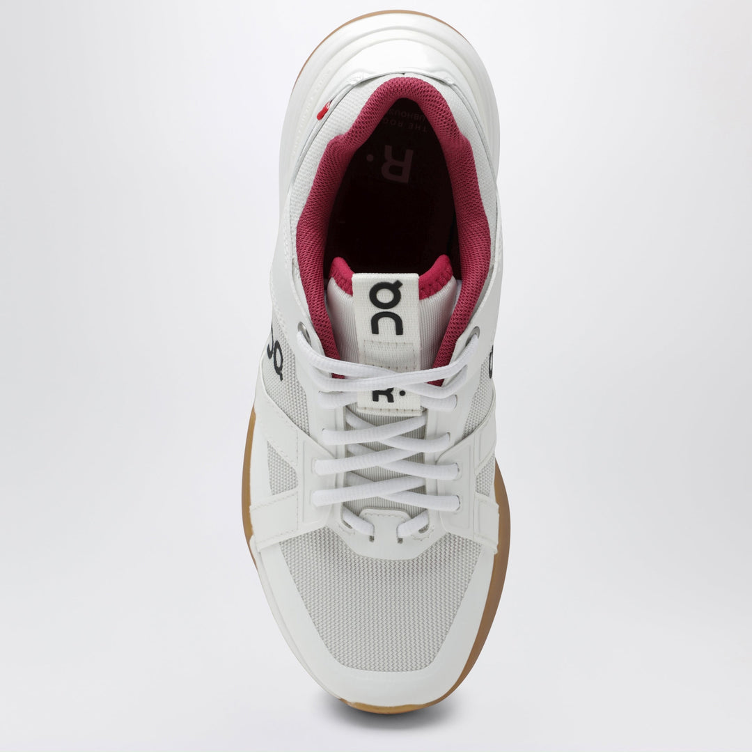 On Apparel & Accessories - Beige | d005d1254e2b9d86560c18202aef3a1a88ab730a