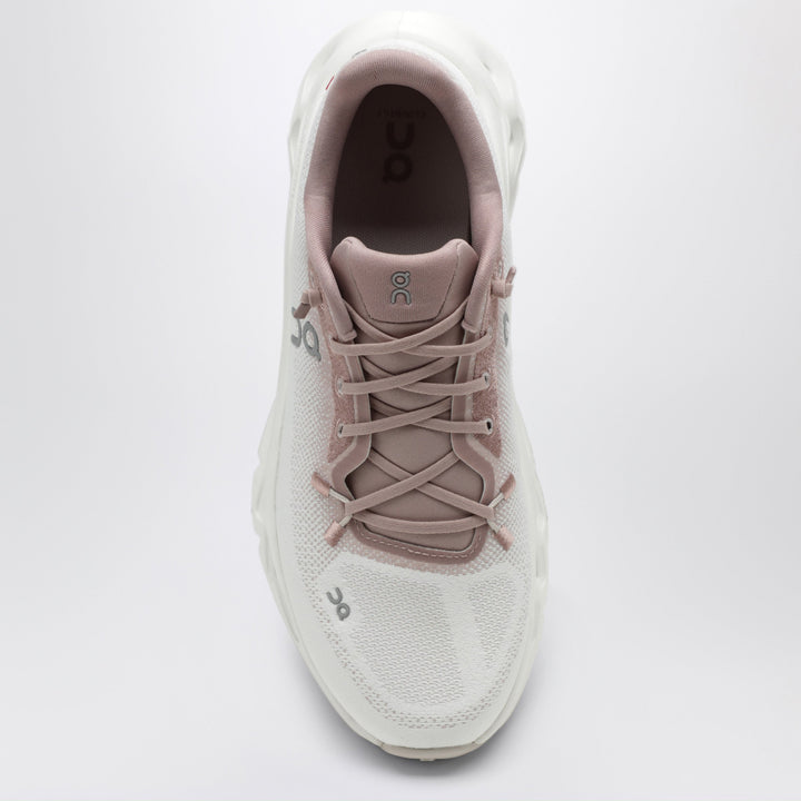 On Shoes - Beige | a4b8bcc0e842f3b2558642ece2d92729dae05313