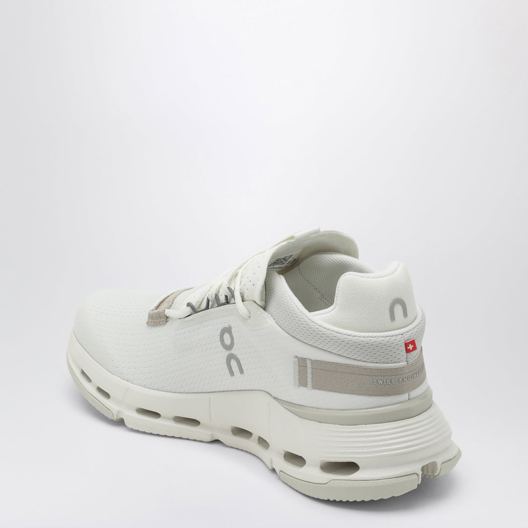 On Shoes - White | 1c2223f554d7535a65097b6b981275ab7e616525