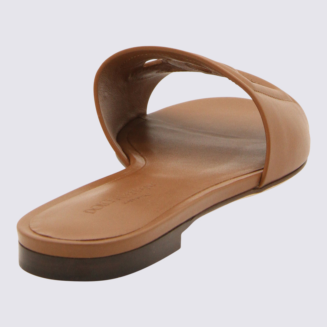 Dolce & Gabbana Flat shoes - Brown | f7112b7d88d5d53d24a14d06d6acc11771a80788