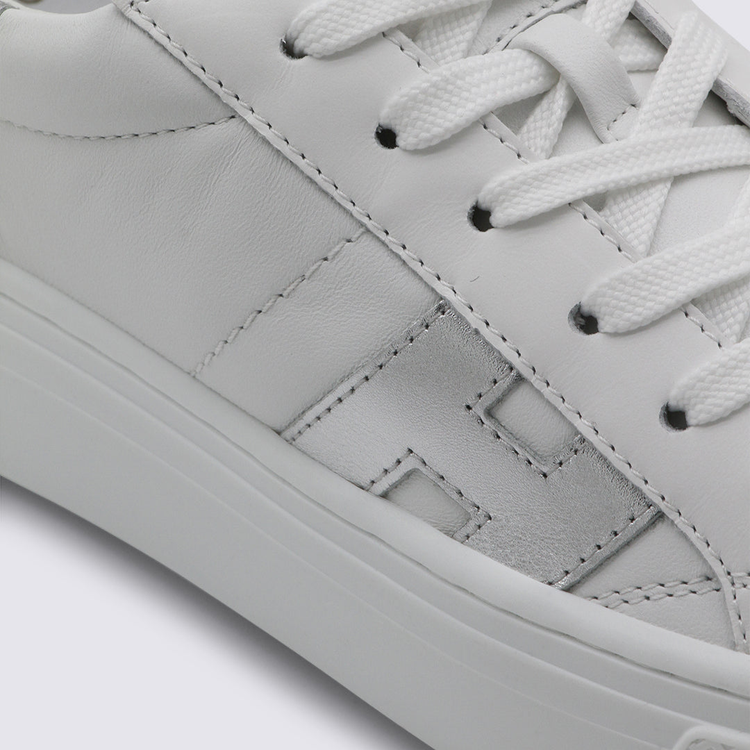 Hogan Sneakers - Light and natural | e7894f12bae55afcbe8330a356b35254734f17ad