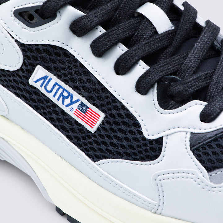 Autry Sneakers - SILV/BLK | 4897b1286a72a33cfcf5de980816a468660e19aa