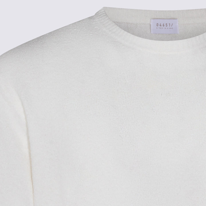 04651/A Trip In A Bag Sweaters - White | ecd17182002ec3d50e85b1445de879883246727b