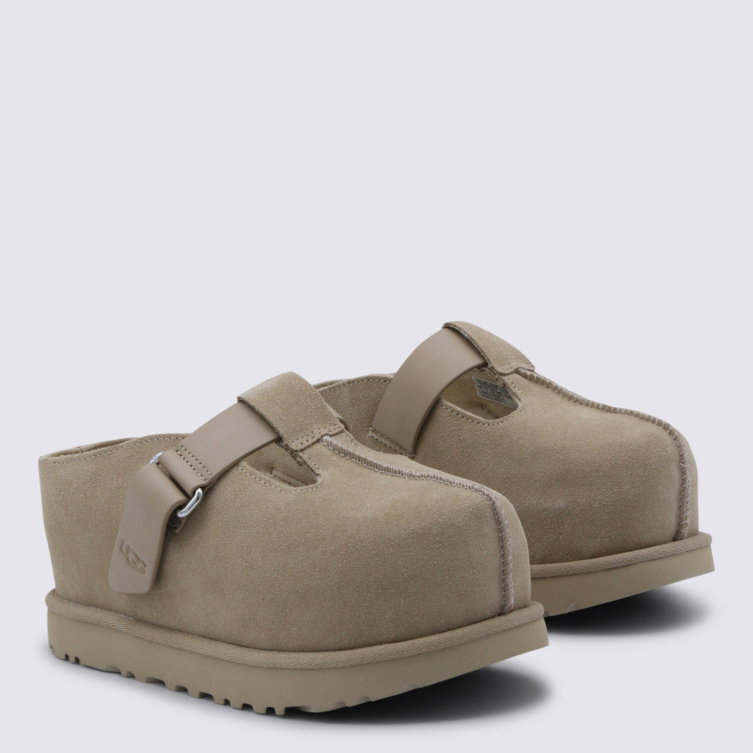 Ugg Sandals - SAND | 8d370d5fb649797c52907d7a76b7a394118add27