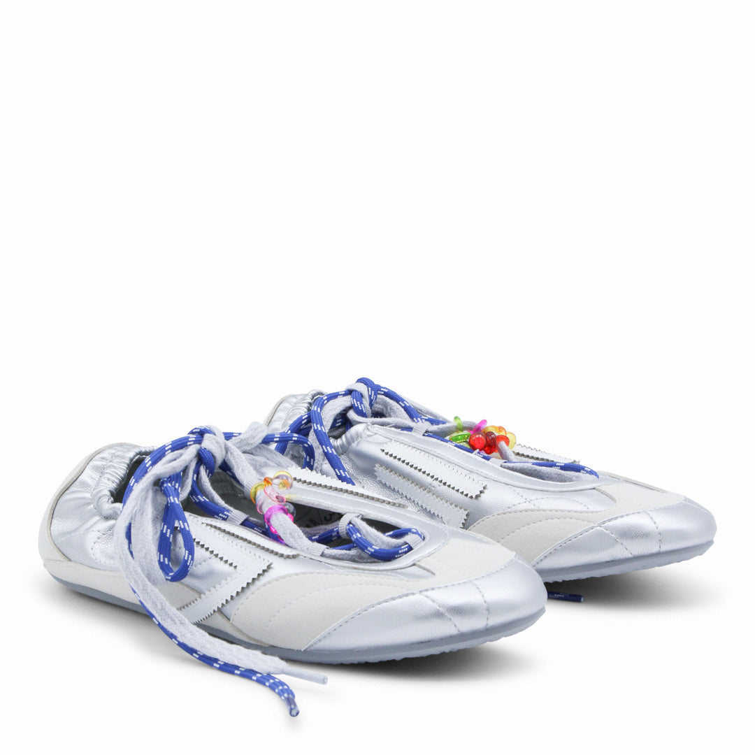 Puraai Sneakers - MOONKISS | 122e7a7346d46f469419914a625199425191b65f