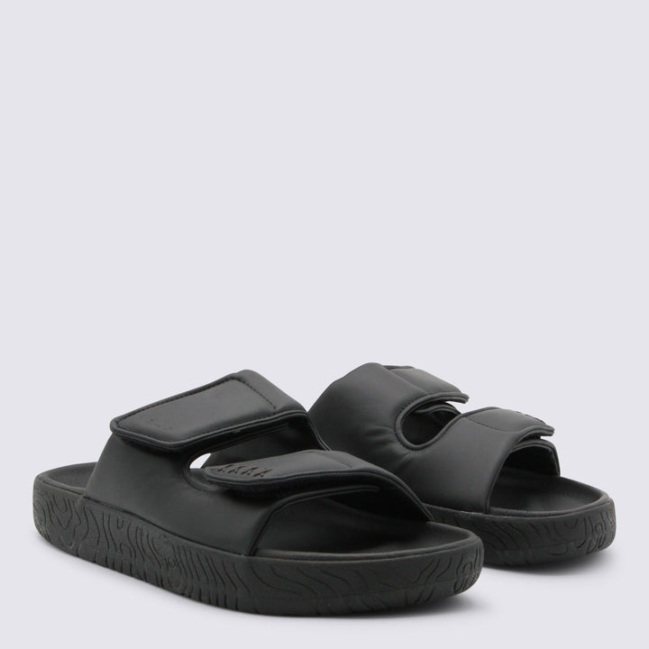 Veja Sandals - Black | 4615155adbbe92ae2848f2da50d34832ec00140a