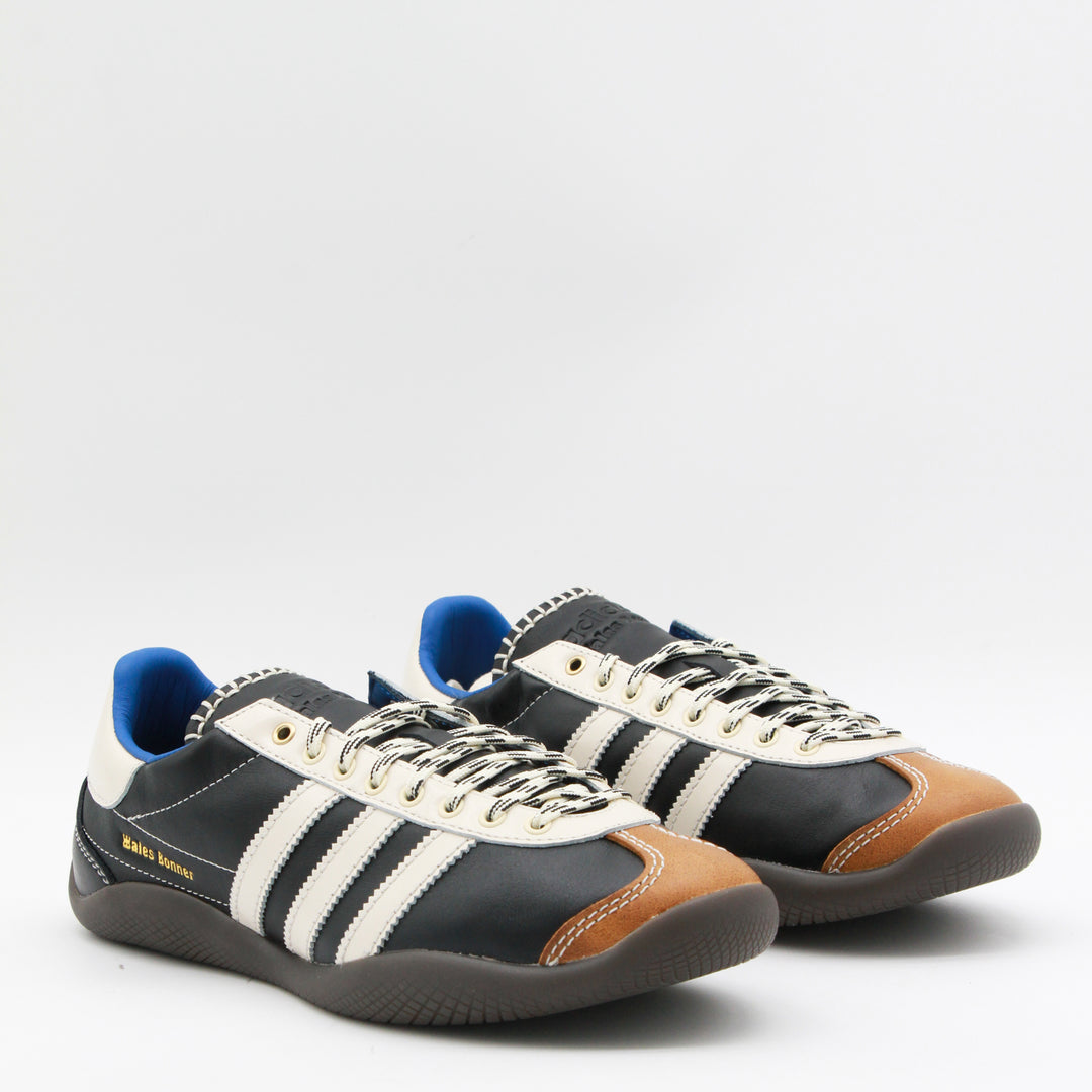 Adidas By Wales Bonner Sneakers - CORE BLACK | fbafb7ac6111d62bbc5ab7ac04f43dcce995873c