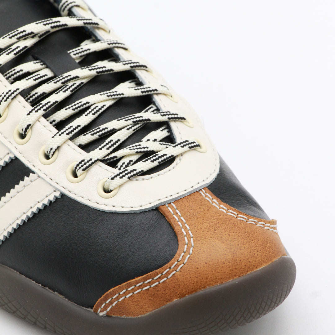 Adidas By Wales Bonner Sneakers - CORE BLACK | 56e8c0629b5f4c6b0cba34be3edf8b2bf98f5c82
