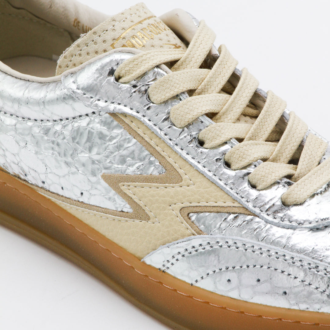 Moaconcept Sneakers - Chiari e Naturali | cc14ea7a330f045f5a11d9ca2961e4c9a5deab47