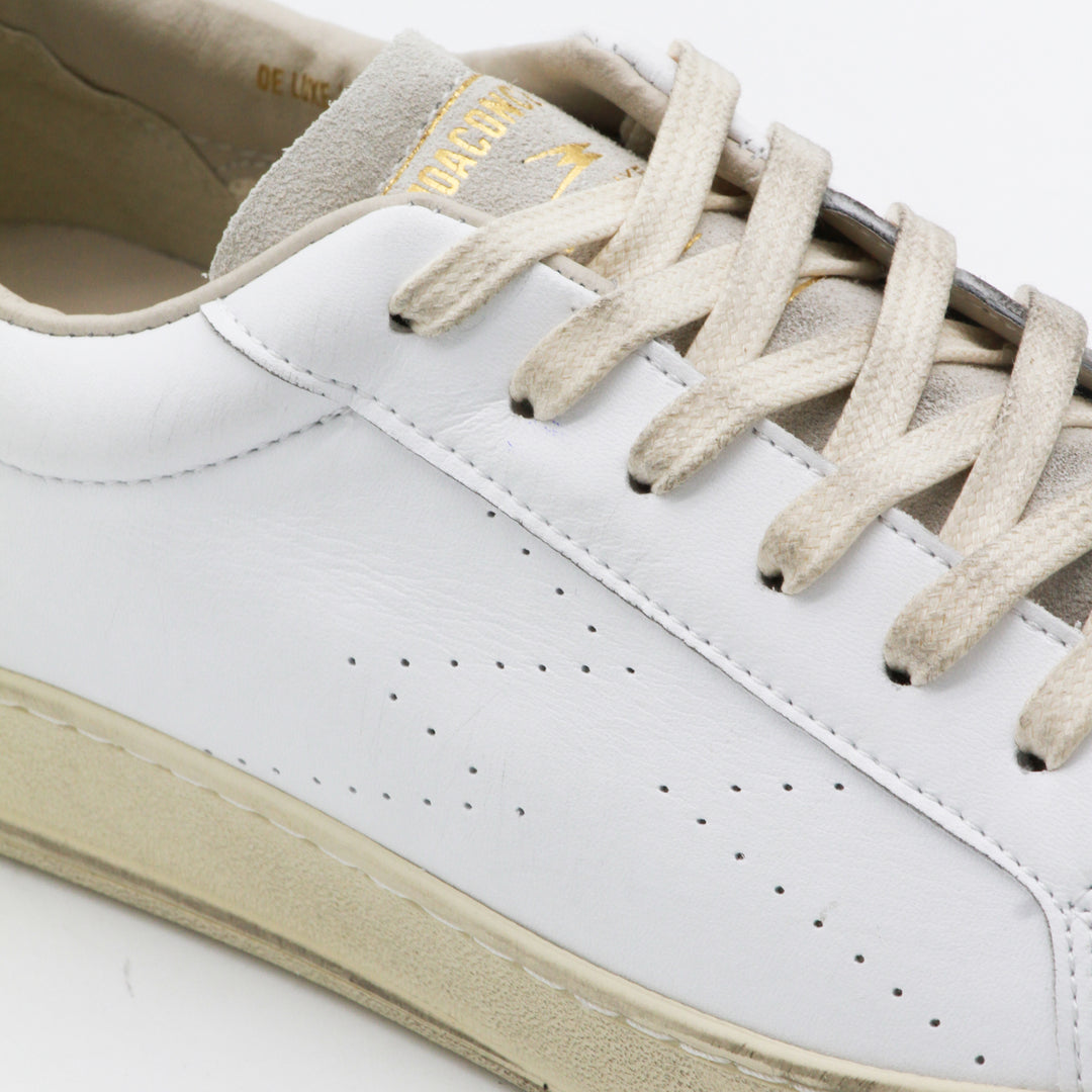 Moaconcept Sneakers - Chiari e Naturali | ee560e8128c8ff3aa2982b1fc3607fde9730c08d