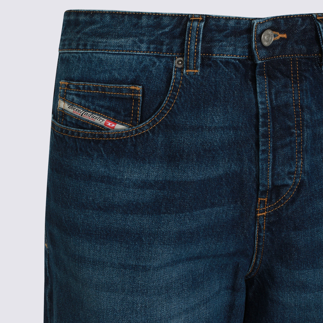 Diesel Jeans - Mid Blue | 1137a96e9081e945c68d42a182504ed845321077
