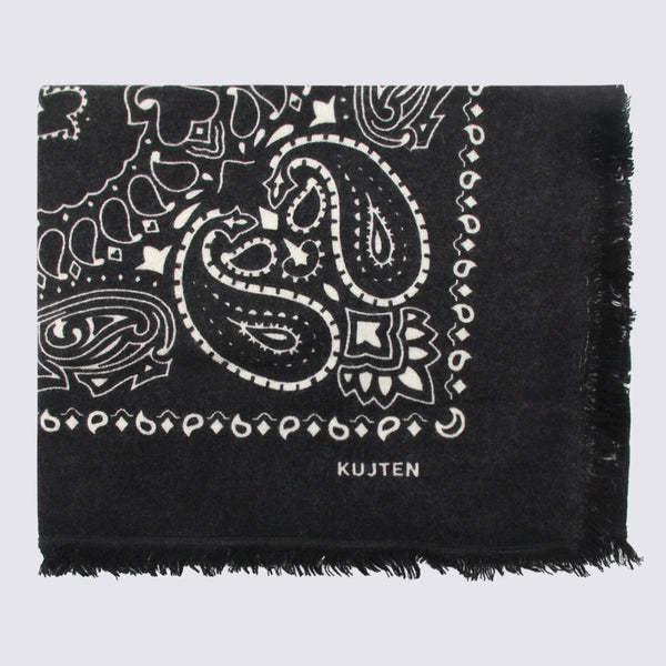 Scarfs Noir