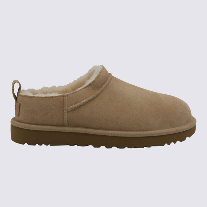 Ugg Boots - SAND | f0d7cbd51f35529524ac9f7c78d50c5768837973