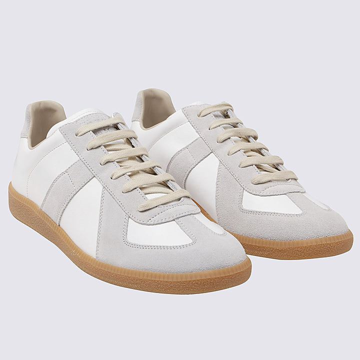 Maison Margiela Sneakers - OFF WHITE | f4a60e6dff7a40e0f6cd3f9e7ddfebd01386c55b