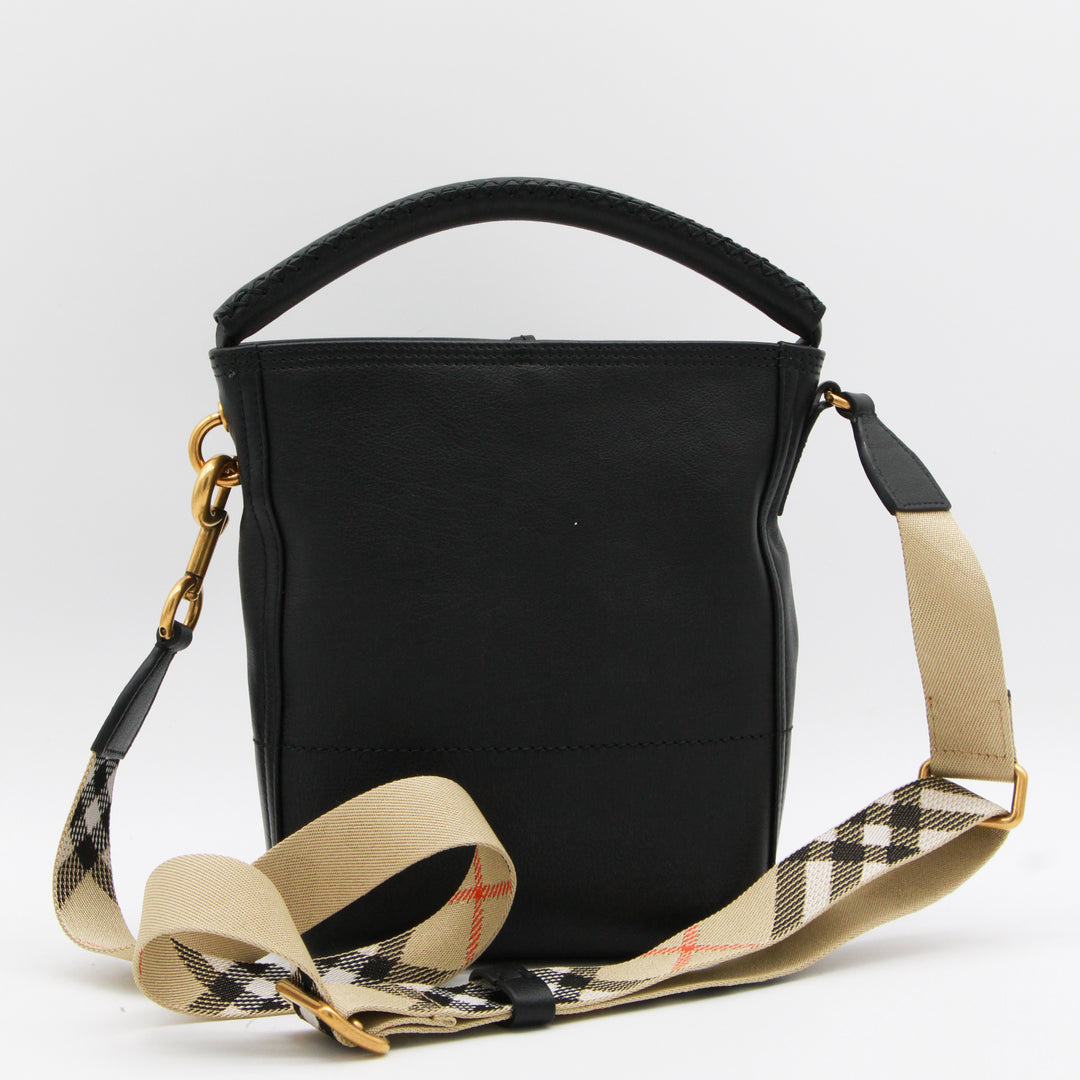Burberry Bags - Black | 48d7fe9c83734e23f8383e224ab41d2e544d601e