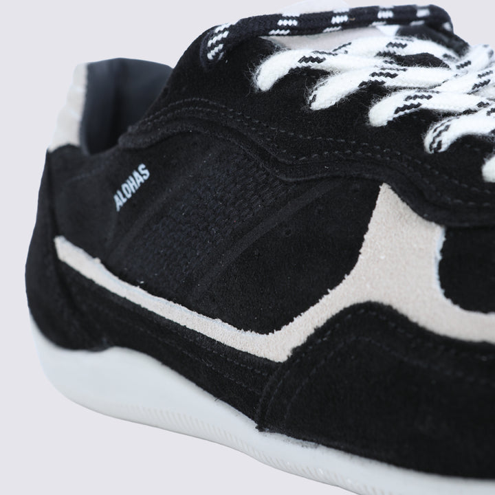 Alohas Sneakers - Black | db592f528a1bdc73ff59d85331c1f192def3e8ea