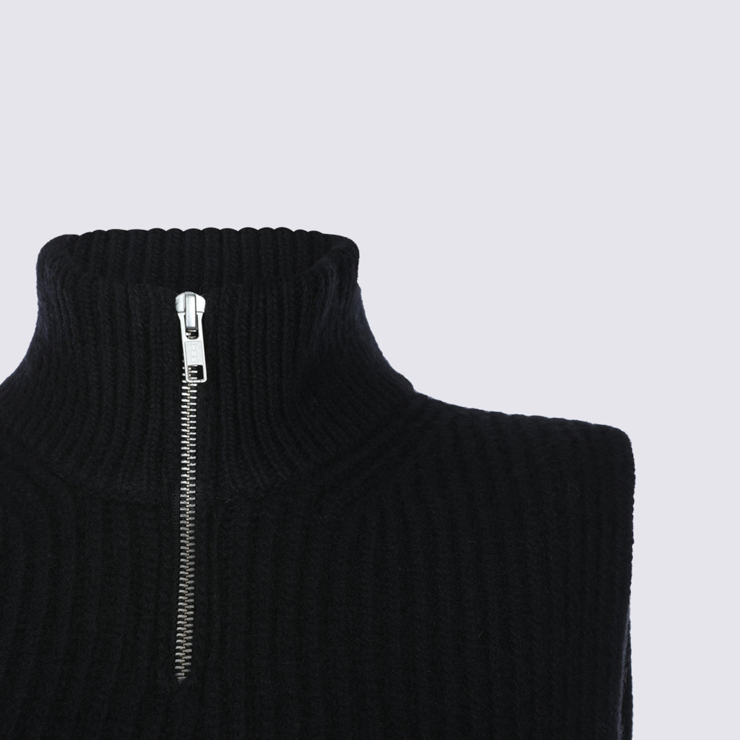 Mm6 Maison Margiela Scarfs - Black | e1e0bd543c645924e55c1034aab0a7c78301cda7