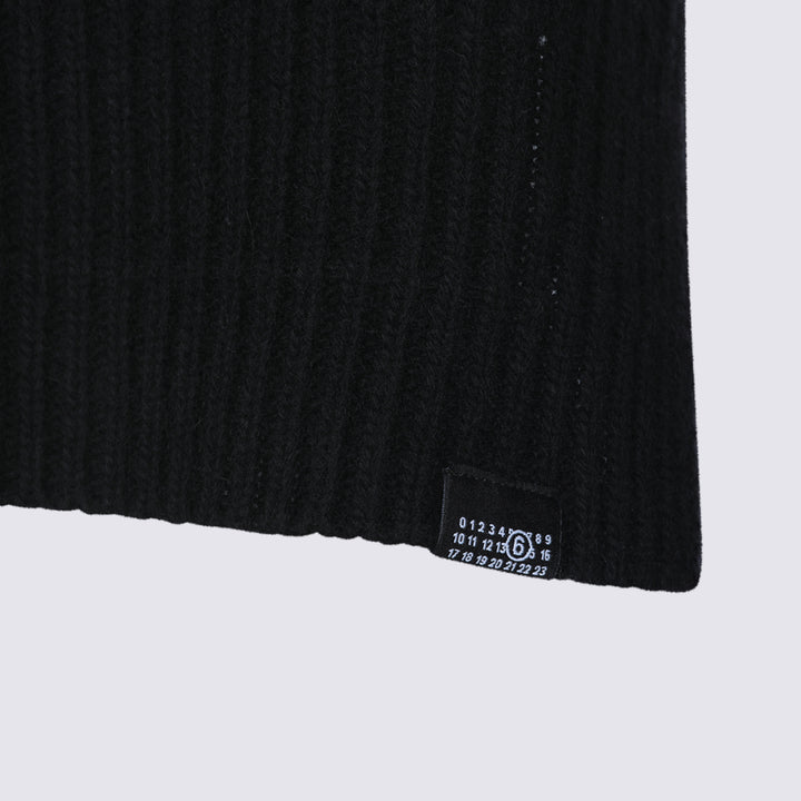Mm6 Maison Margiela Scarfs - Black | 5e737ab0113c7a408755c589872d8829afe0ce0c
