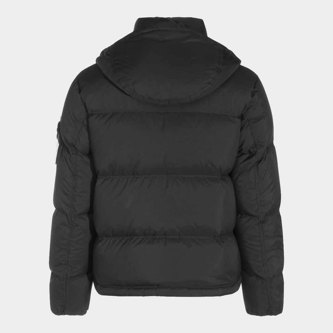 Stone Island Coats - Black | 3ff3cd8538d16902a2453c64246105a3d4eff818