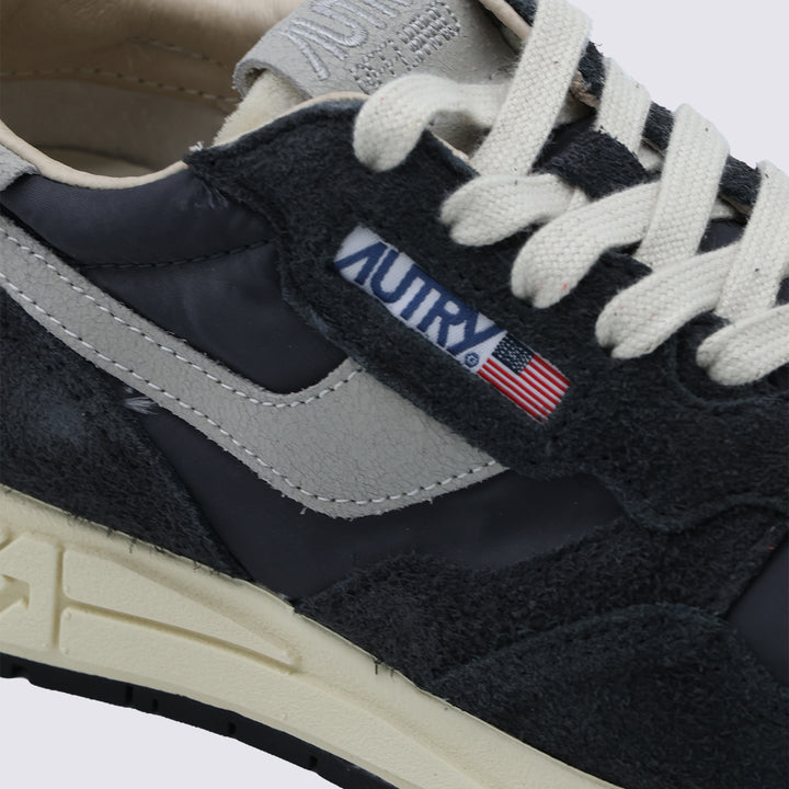 Autry Sneakers - NYLON/CRACK WHT/BLACK | 119dd0a1a692e04d986dba59bbe4e826cb9ee1fb