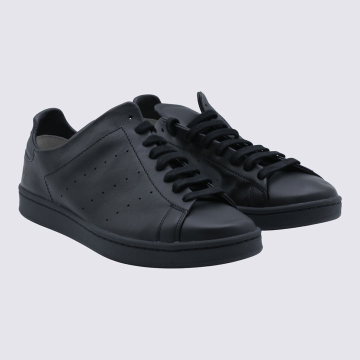 Y-3 Sneakers - Black | a2073c54b84f9f23a6c993aa88c81be6801ae2cf