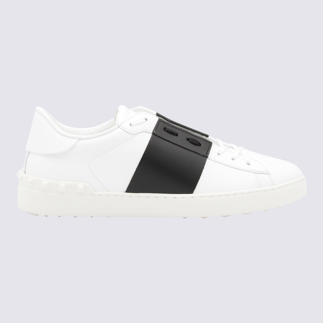 Valentino Garavani Sneakers - WHITE-BLACK | fbbbac21c7ac1260bc4a44cd4fafccb06c4b0c6b