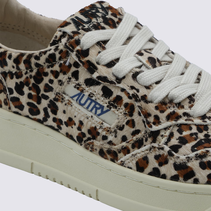 Autry Sneakers - PONY/SAFARI LEO/BLK | b12c76d6bc16261f1172685fadb718aa1edf166a