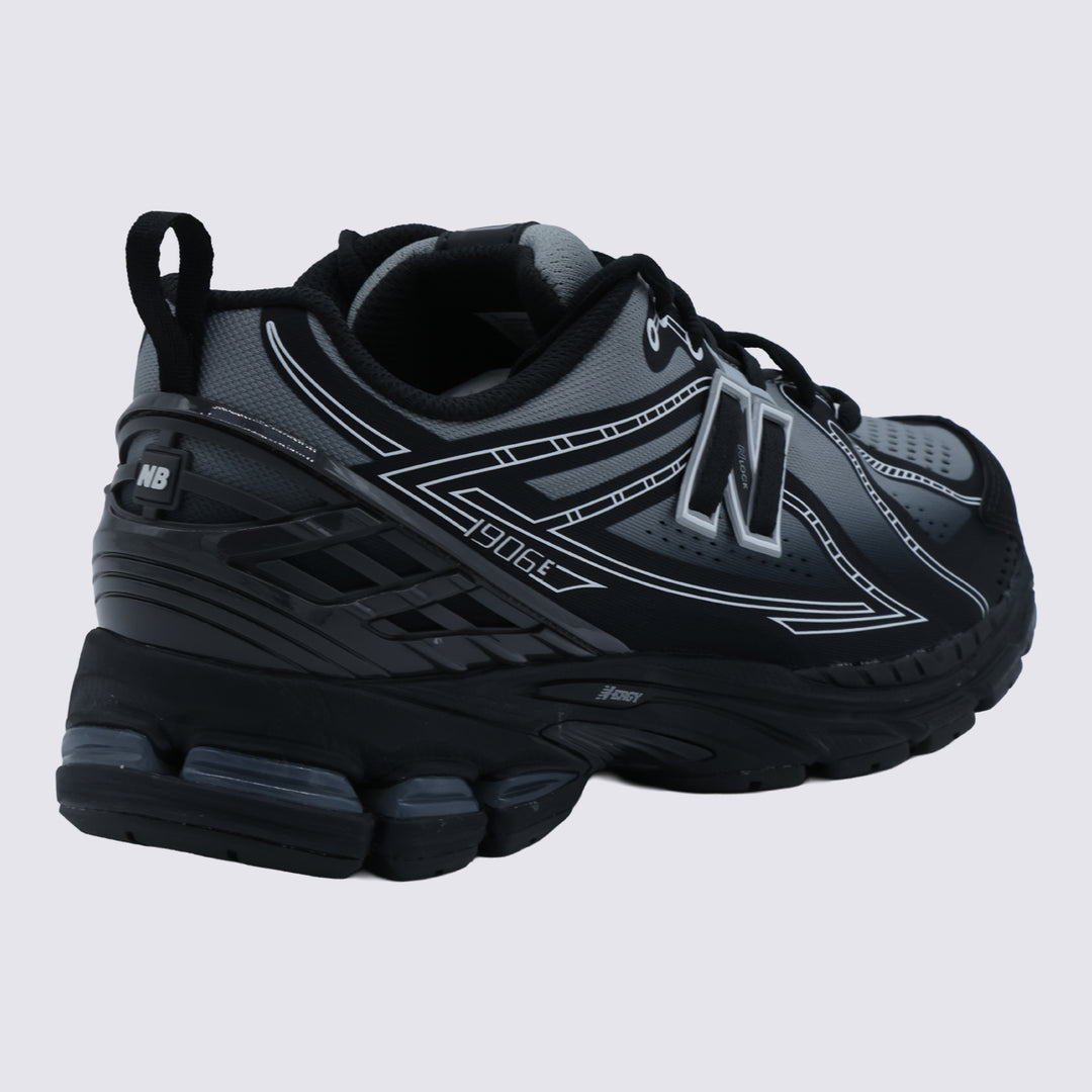 New Balance Sneakers - Black | 08b4bded1eeb53babb384861c72ea4e1e9e20094