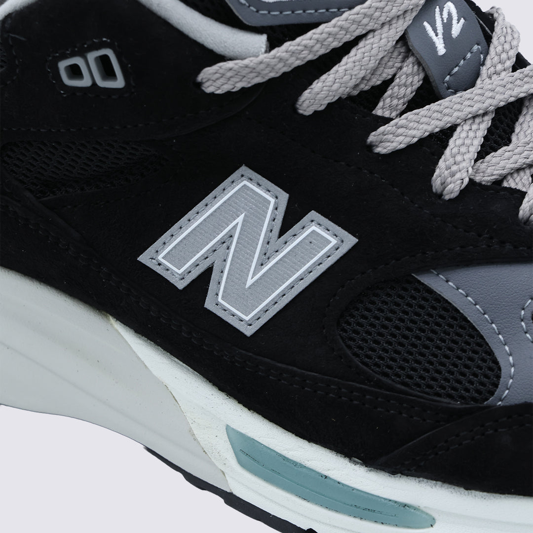 New Balance Sneakers - Black | eef9fe0b9c2c3d4a330535234437a14b4f62e352